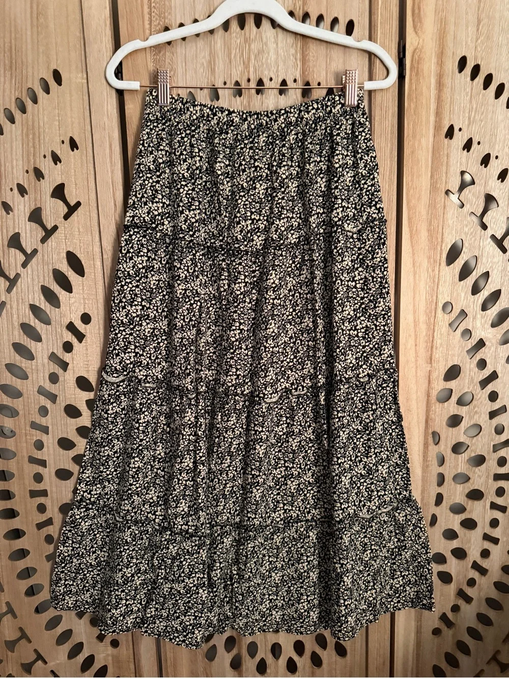 Japna Floral Tiered Midi Skirt | Size M